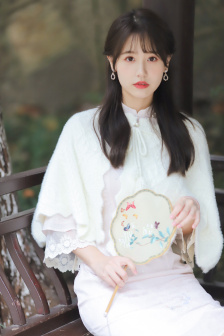 男人喜欢亲我胸